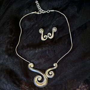 Vintage Brighton, Elegant Silver Swirl Necklace and Earring Set !